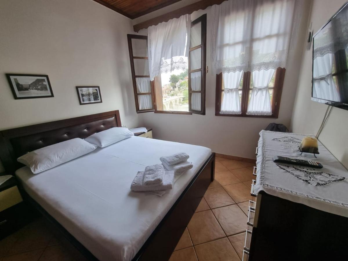 בראט Romeo'S Guest House מראה חיצוני תמונה