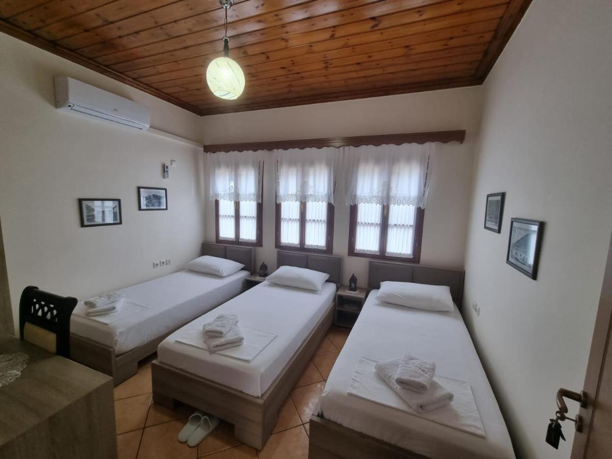 בראט Romeo'S Guest House מראה חיצוני תמונה